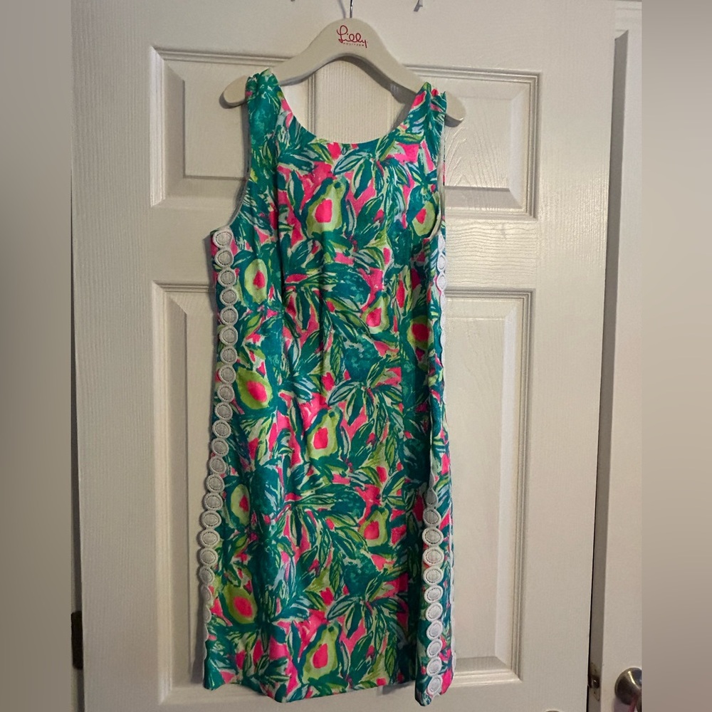 Lilly Pulitzer Guac and Roll shift